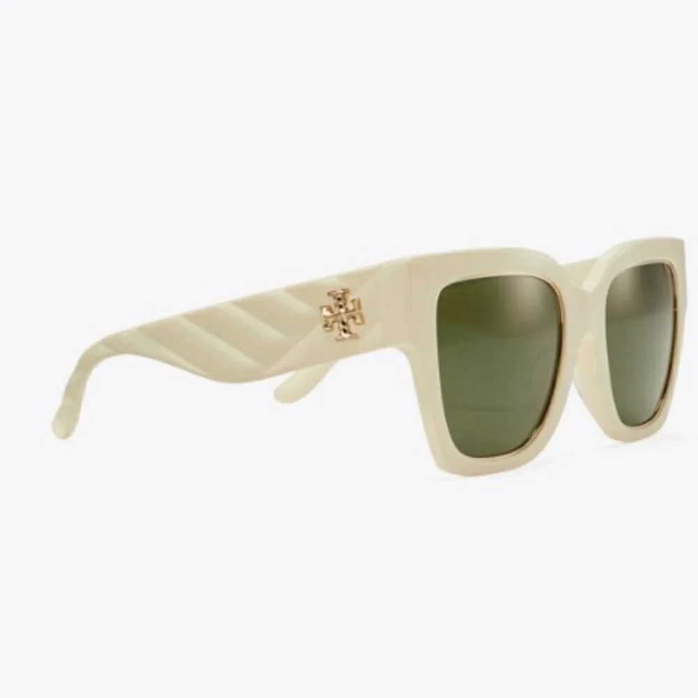 NWT! NEW! Tory Burch Kira Square Chevron Sunglasses -Ivory/Green